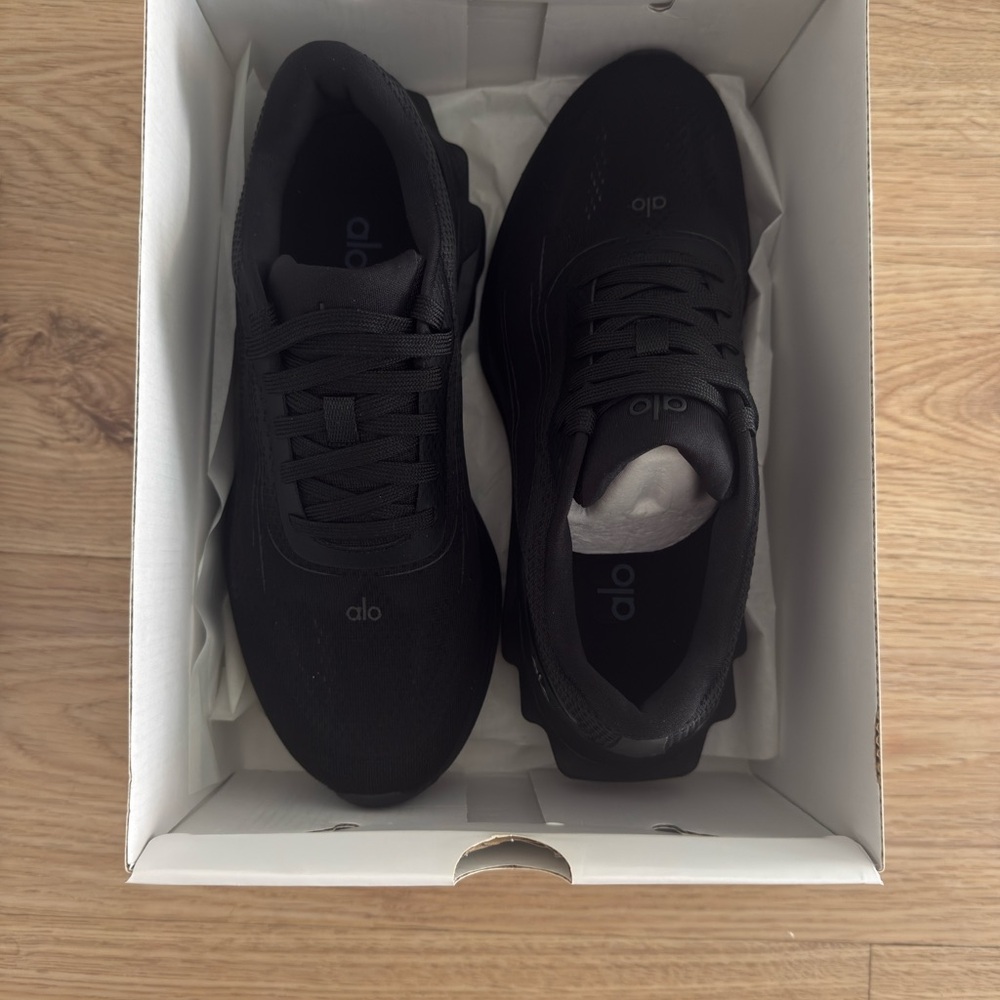 ALO Yoga Black Sneakers
